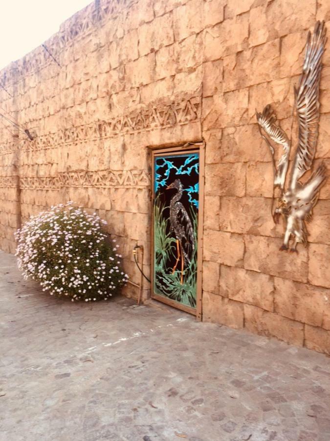 Rock Art Guesthouse Эмалахлени Экстерьер фото